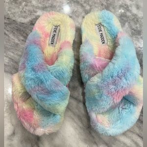 Steve Madden Women's Fuzed Blue Slippers